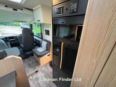 Sunlight I69L Adventure Edition (Automatic) 2025 (Trade) image 9