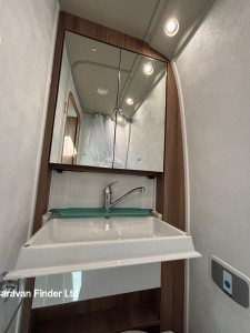 Autotrail V-Line 610 Sports 2025 (Trade) image 9