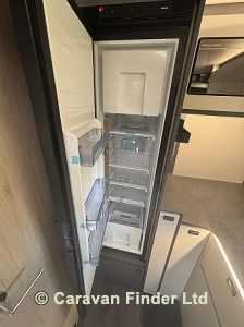 Autotrail F-Line F62 2025 (Trade) image 9