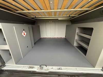 Autotrail Expedition 68 2025 (Trade) image 4