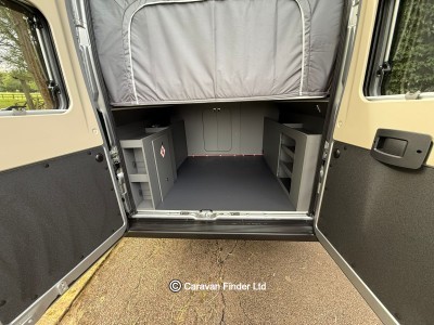 Autotrail Expedition 68 2025 (Trade) image 3