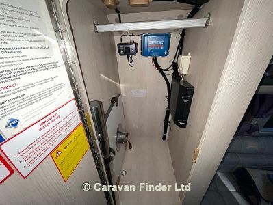 Autosleeper Warwick XL Gold 2018 (Trade) image 6