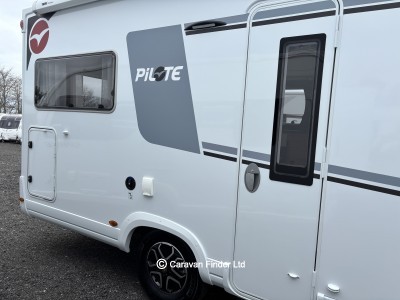 Pilote Evidence P696U 2024 (Trade) image 6