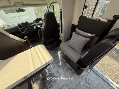 Adria Coral Supreme 670 DL 2024 (Trade) image 4
