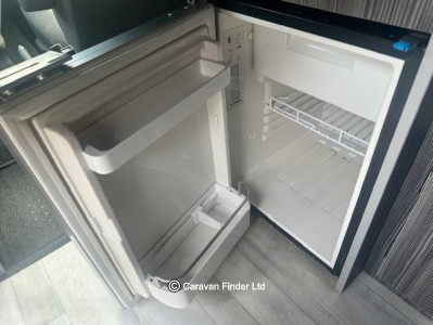Vw Redline Camper 2019 (Trade) image 9