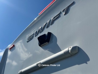 Swift Escape 694 2026 (Trade) image 2