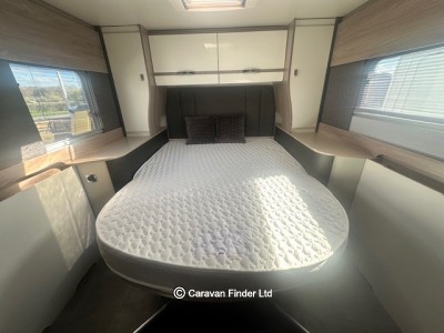 Swift Escape 694 2026 (Trade) image 3