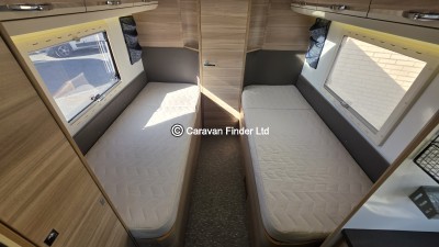 Adria Coral S670 SLT Plus 2015 (Trade) image 10