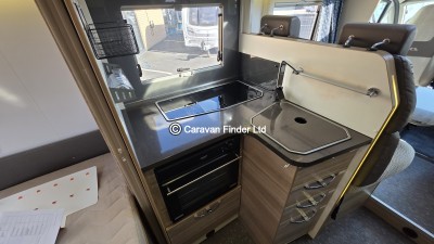 Adria Coral S670 SLT Plus 2015 (Trade) image 7