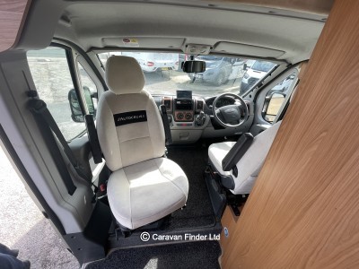 Autocruise Rhythm Champagne 2011 (Trade) image 4