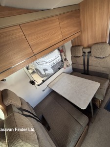 Swift Lifestyle 686 2015 (Trade) image 5