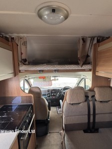 Swift Lifestyle 686 2015 (Trade) image 6