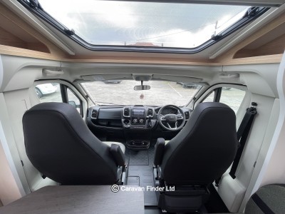 Sunlight V67S Adventure 2026 (Trade) image 3