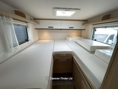 Sunlight V67S Adventure 2026 (Trade) image 9