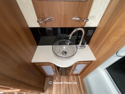 Autosleeper Cotswold 2010 (Trade) image 12