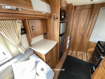 Autosleeper Cotswold 2010 (Trade) image 7