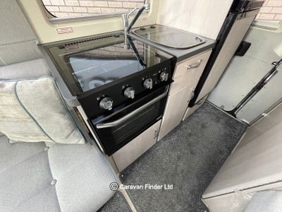 Autosleeper Symbol 2018 (Trade) image 6