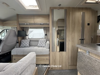 Elddis Autoquest 196 2019 (Trade) image 3