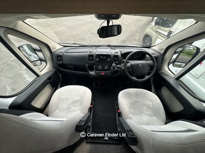 Elddis Autoquest 196 2019 (Trade) image 8