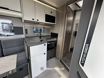 Swift Voyager 584 2027 (Trade) image 3