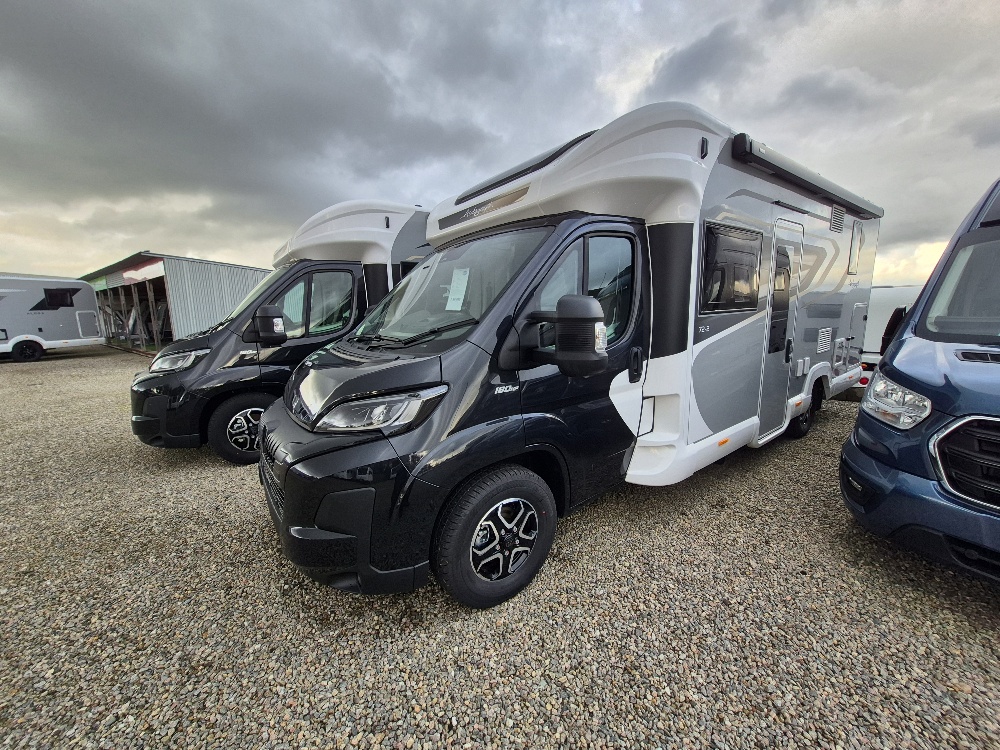 Bailey Autograph IV 72-2 2026