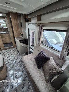 Bailey Autograph IV 72-2 2026 (Trade) image 6