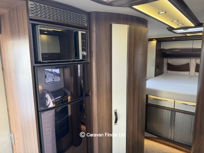 Burstner Elegance i800 2012 (Trade) image 6