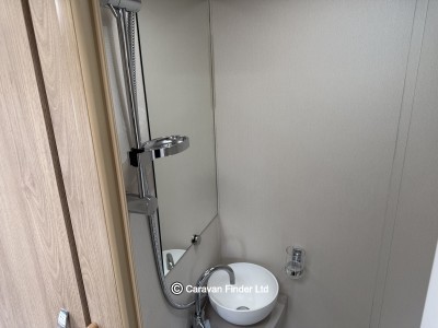 Elddis Autoquest 115 2018 (Trade) image 12