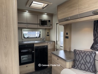 Elddis Autoquest 115 2018 (Trade) image 8