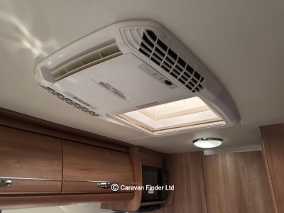 Autosleeper Sussex EB 2013 (Trade) image 5