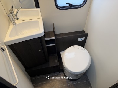 Rollerteam Zefiro 696 2021 (Trade) image 10