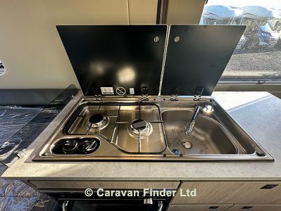 Autotrail Expedition 66 2025 (Trade) image 10