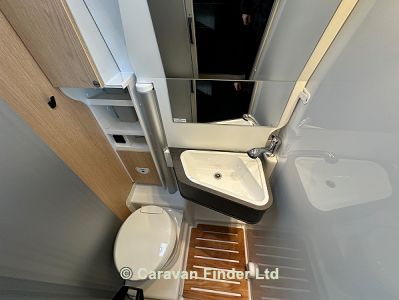 Sunlight Cliff 600 X 2025 (Trade) image 8