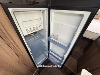 Swift Escape 684 2019 (Trade) image 11