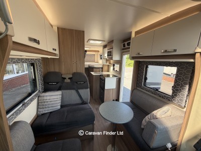 Swift Escape 684 2019 (Trade) image 5