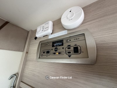 Burstner Ixeo Time IT 590 2013 (Trade) image 7