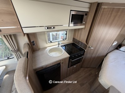 Swift Lifestyle 664 2015 (Trade) image 6