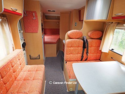 Mooveo 1683 2.3 Diesel Coachbuilt Motorhome 2009 (Trade) image 3