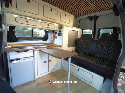 Ford Custom Transit 320 LMTD EBLUE 2.0L 2021 (Trade) image 3