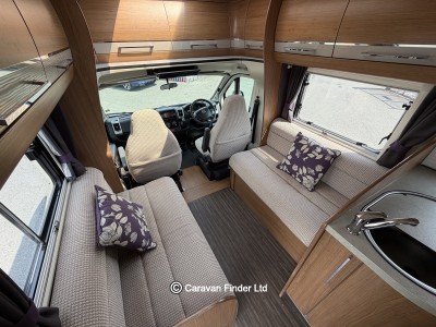 Autotrail Tracker FB 2015 (Trade) image 6