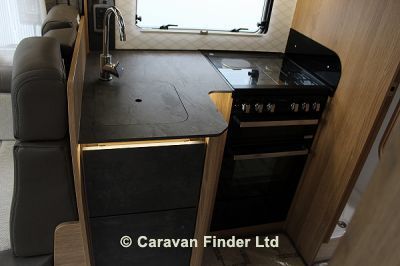 Autotrail Tracker RB 2024 (Trade) image 5