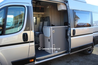 Autotrail Expedition 68 2026 (Trade) image 3