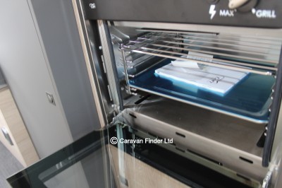 Autotrail Expedition 67 2026 (Trade) image 11