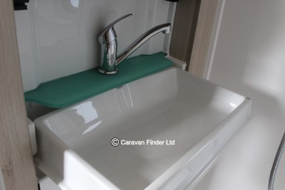 Autotrail Expedition 67 2026 (Trade) image 12